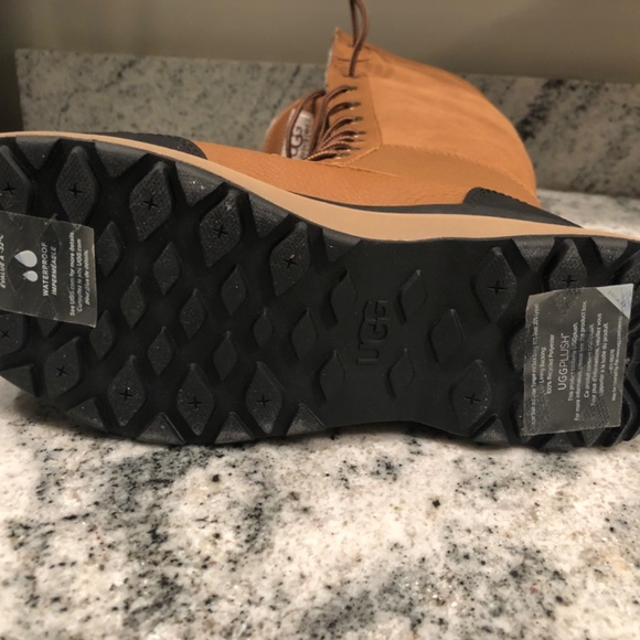 UGG Adirondack III Tall Boot - Picture 7 of 11